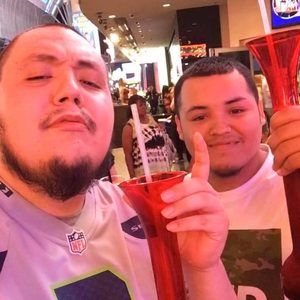 Meet your Posher, Darian